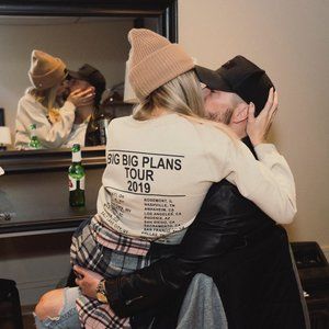 Chris Lane "Big Big Plans" Tour 2019 Sweatshirt